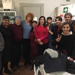 Lavoratrici del Ristrò con le/gli ospiti - 01/12/2018 Fiorella Mannoia, Paola Turci, Luca Barbarossa, Nicky Nicolai e Noemi